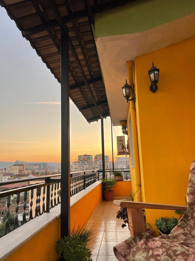 Cozy Big Apartment With Balcony Τίρανα Εξωτερικό φωτογραφία