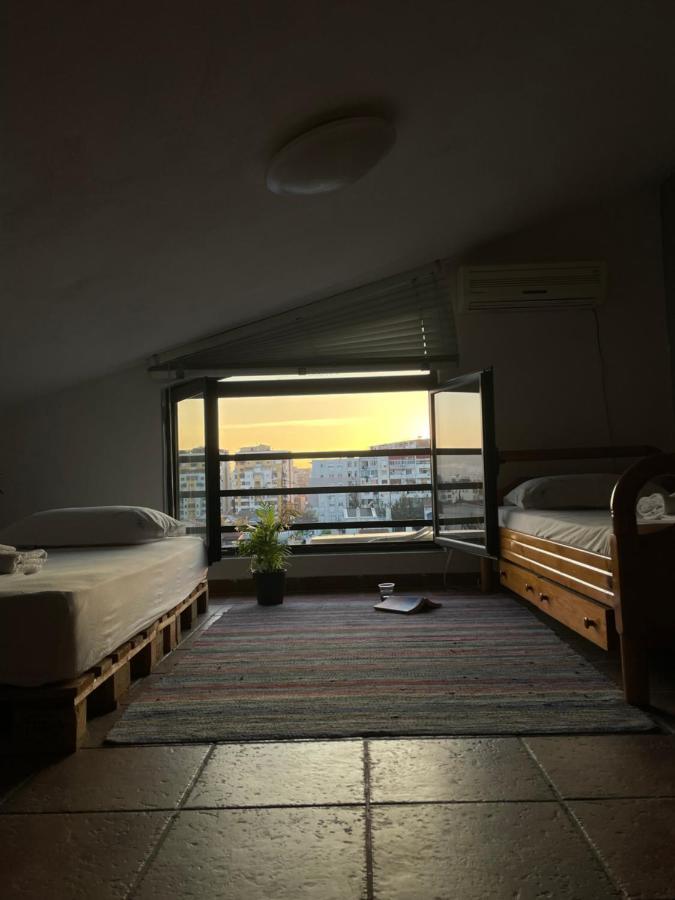 Cozy Big Apartment With Balcony Τίρανα Εξωτερικό φωτογραφία