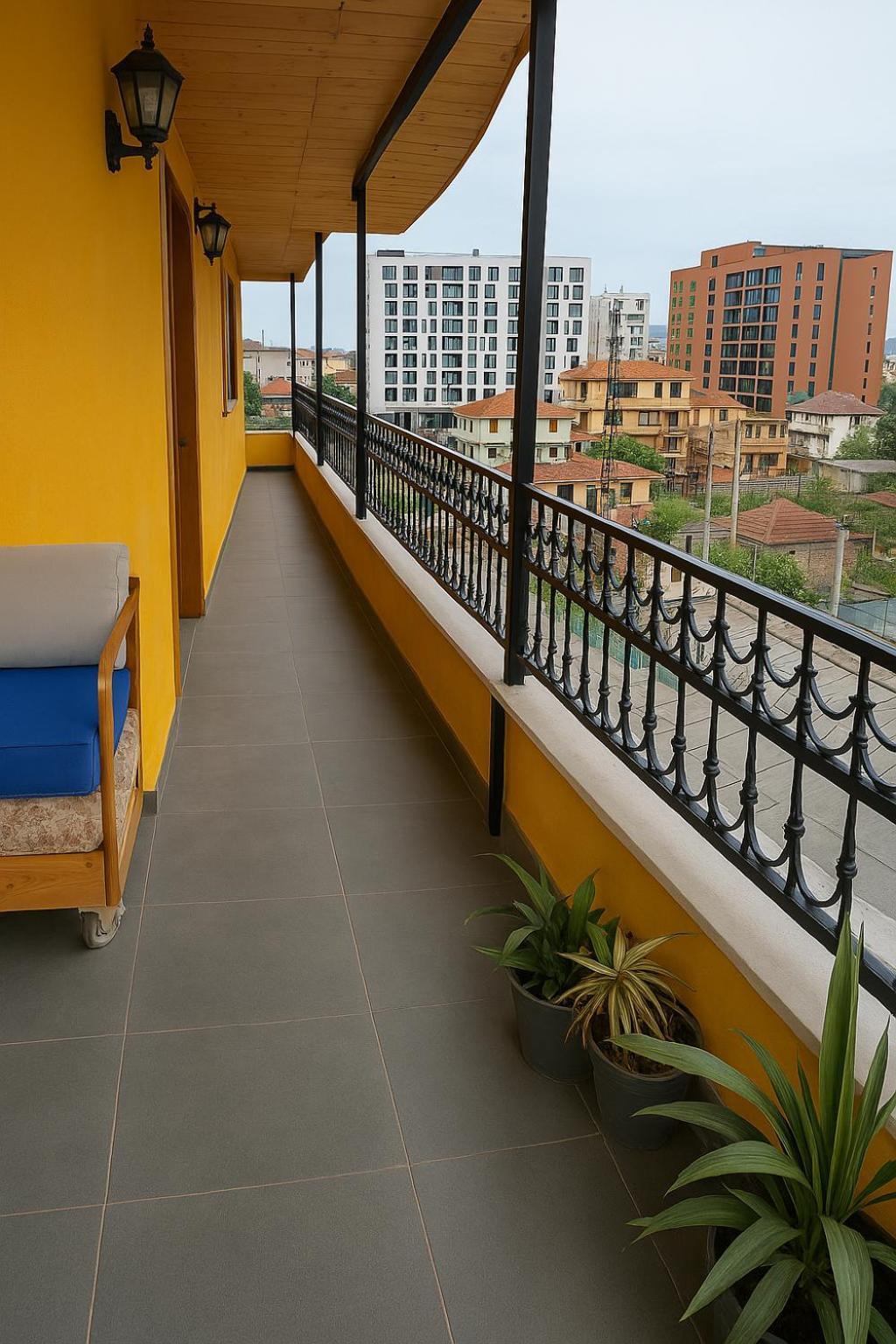 Cozy Big Apartment With Balcony Τίρανα Εξωτερικό φωτογραφία