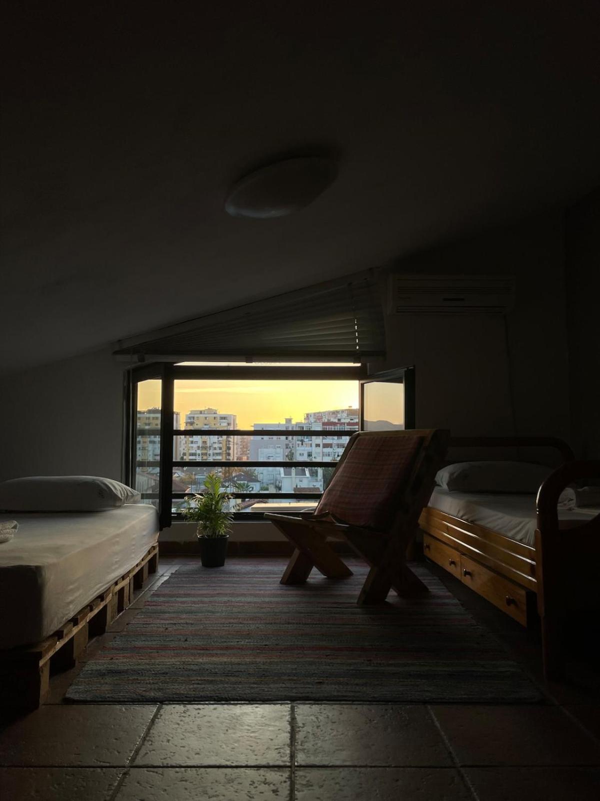 Cozy Big Apartment With Balcony Τίρανα Εξωτερικό φωτογραφία