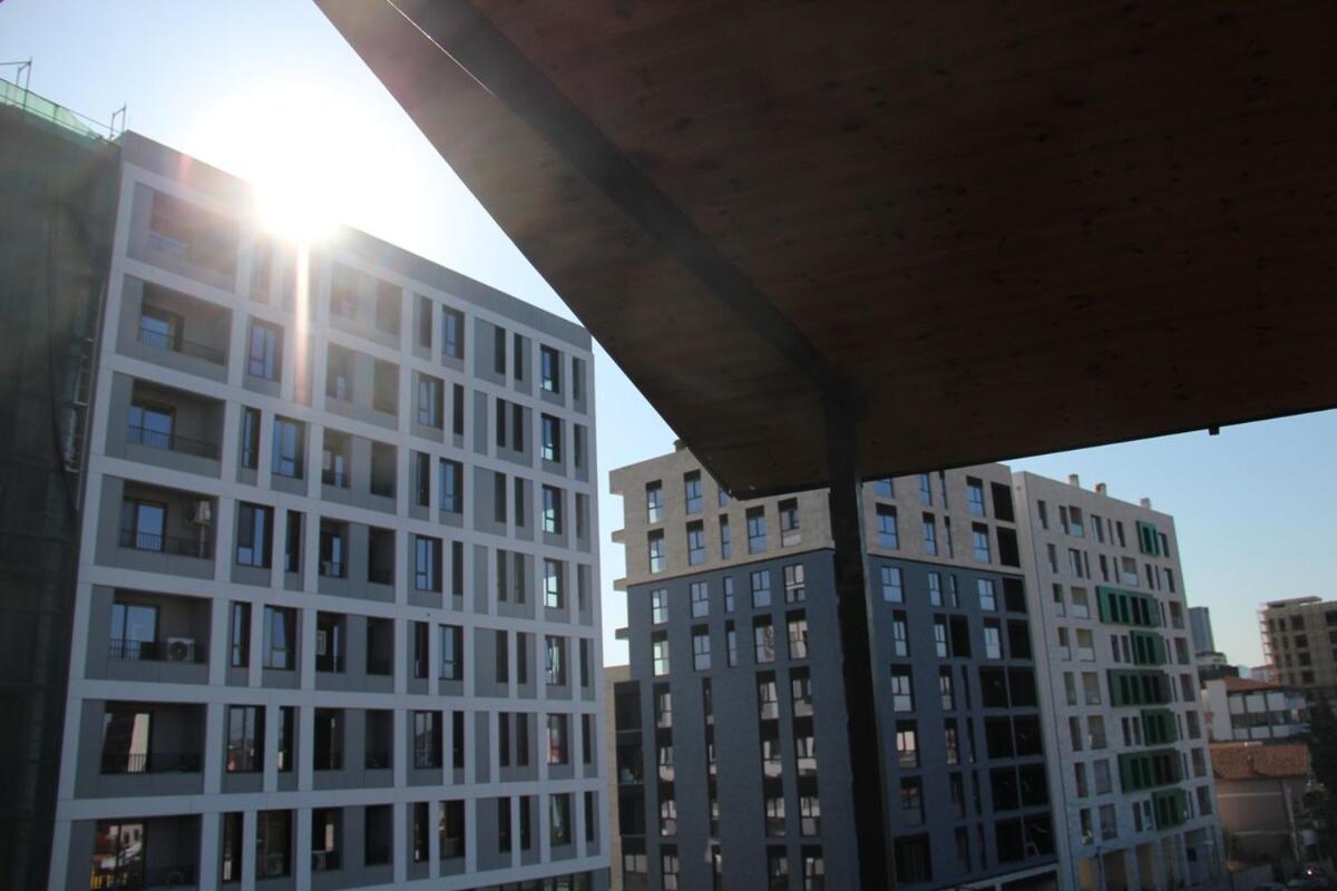 Cozy Big Apartment With Balcony Τίρανα Εξωτερικό φωτογραφία