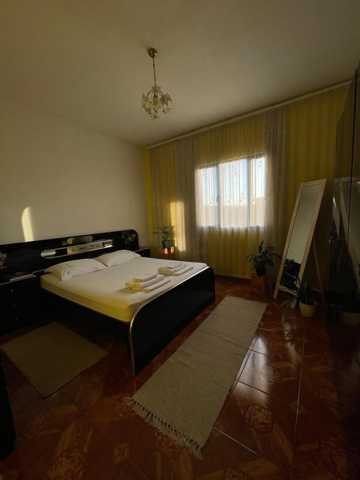 Cozy Big Apartment With Balcony Τίρανα Εξωτερικό φωτογραφία